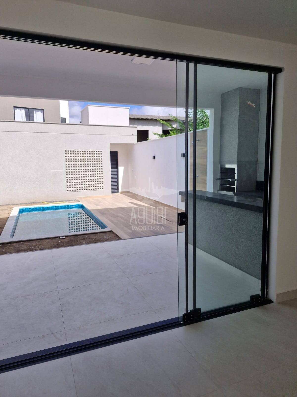 Casa à venda com 3 quartos, 175m² - Foto 6