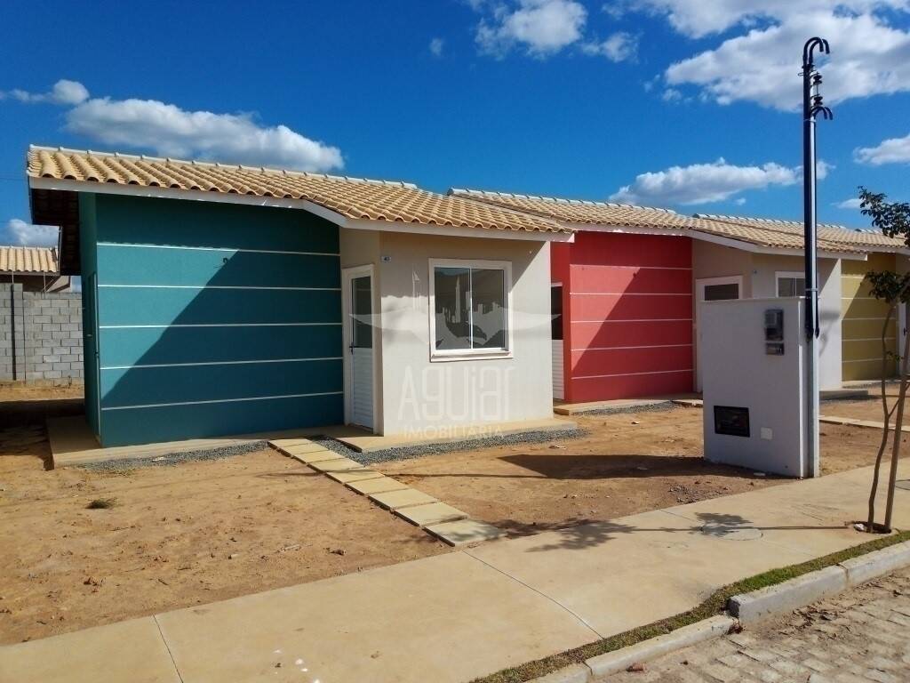 Casa à venda com 2 quartos, 44m² - Foto 100