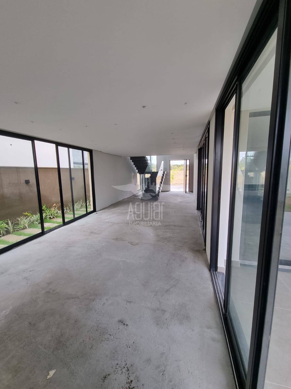 Casa à venda com 4 quartos, 392m² - Foto 5