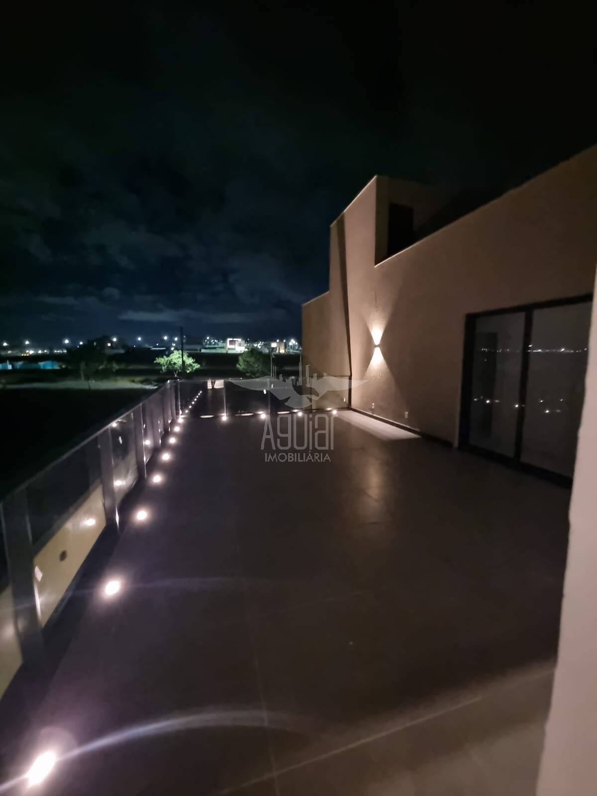 Casa à venda com 4 quartos, 392m² - Foto 18