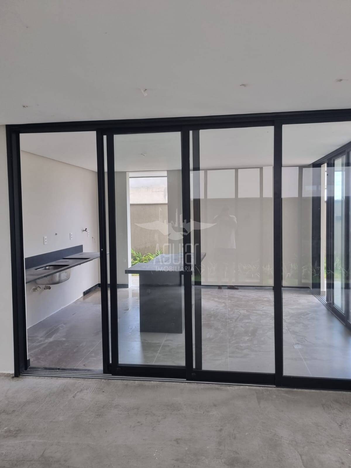 Casa à venda com 4 quartos, 392m² - Foto 8