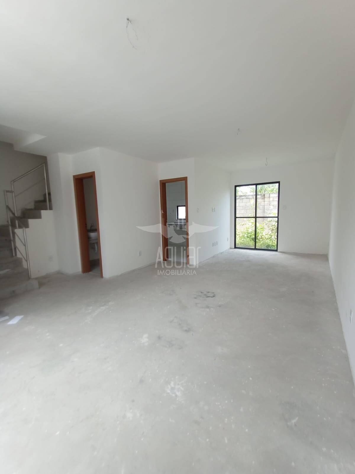 Casa à venda com 3 quartos, 144m² - Foto 4