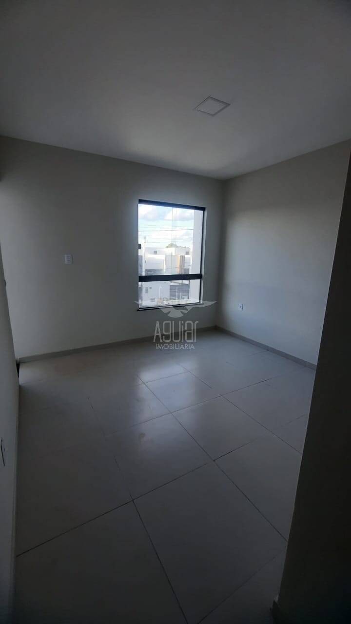 Casa à venda com 3 quartos, 114m² - Foto 11