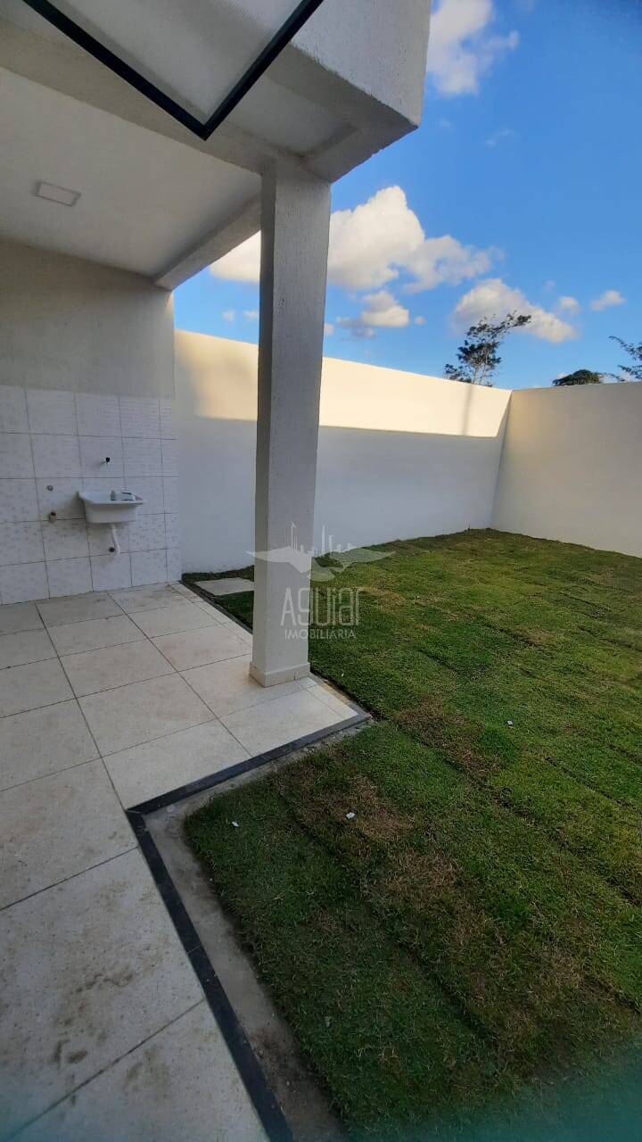 Casa à venda com 3 quartos, 114m² - Foto 13