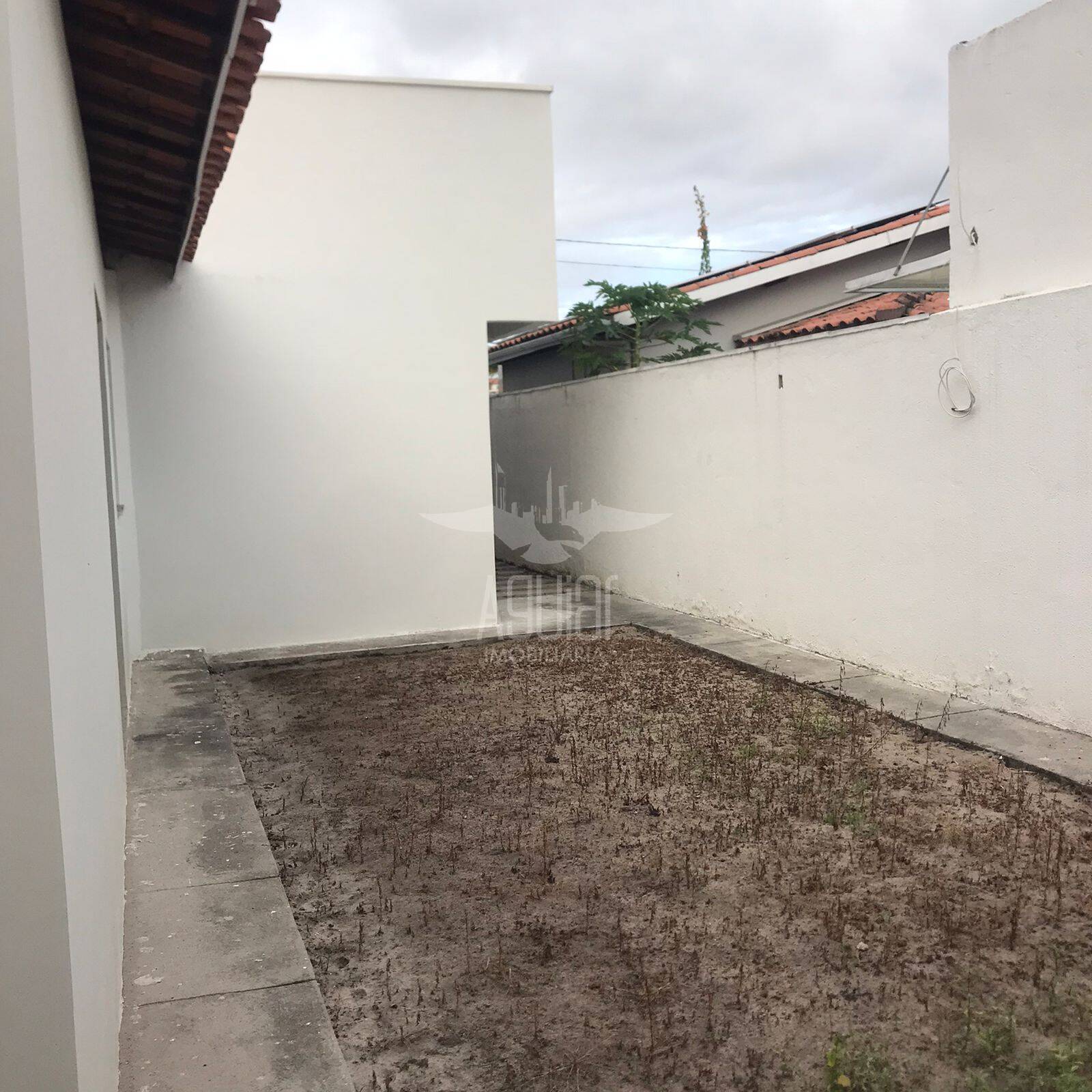 Casa à venda e aluguel com 3 quartos, 255m² - Foto 25