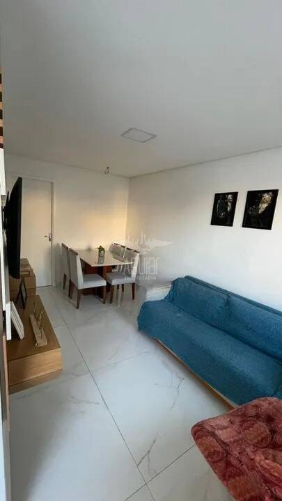 Casa à venda com 2 quartos, 45m² - Foto 2