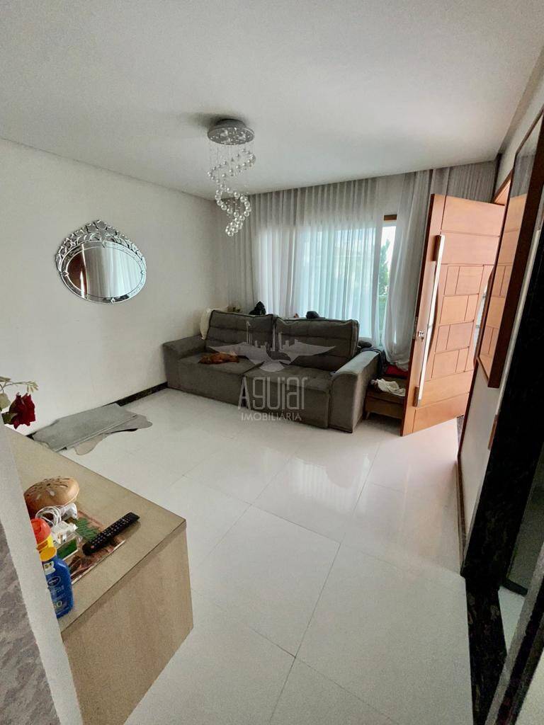 Casa à venda com 2 quartos, 266m² - Foto 3