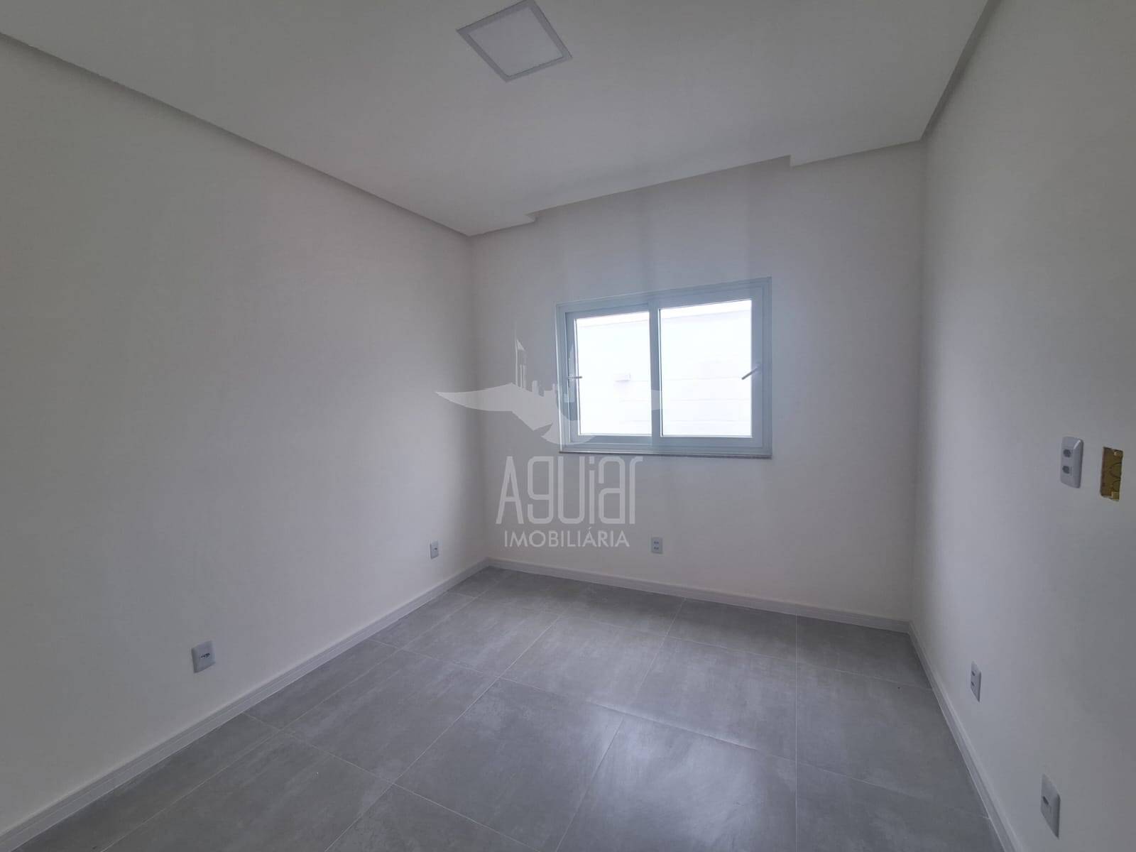 Casa à venda com 3 quartos, 132m² - Foto 19