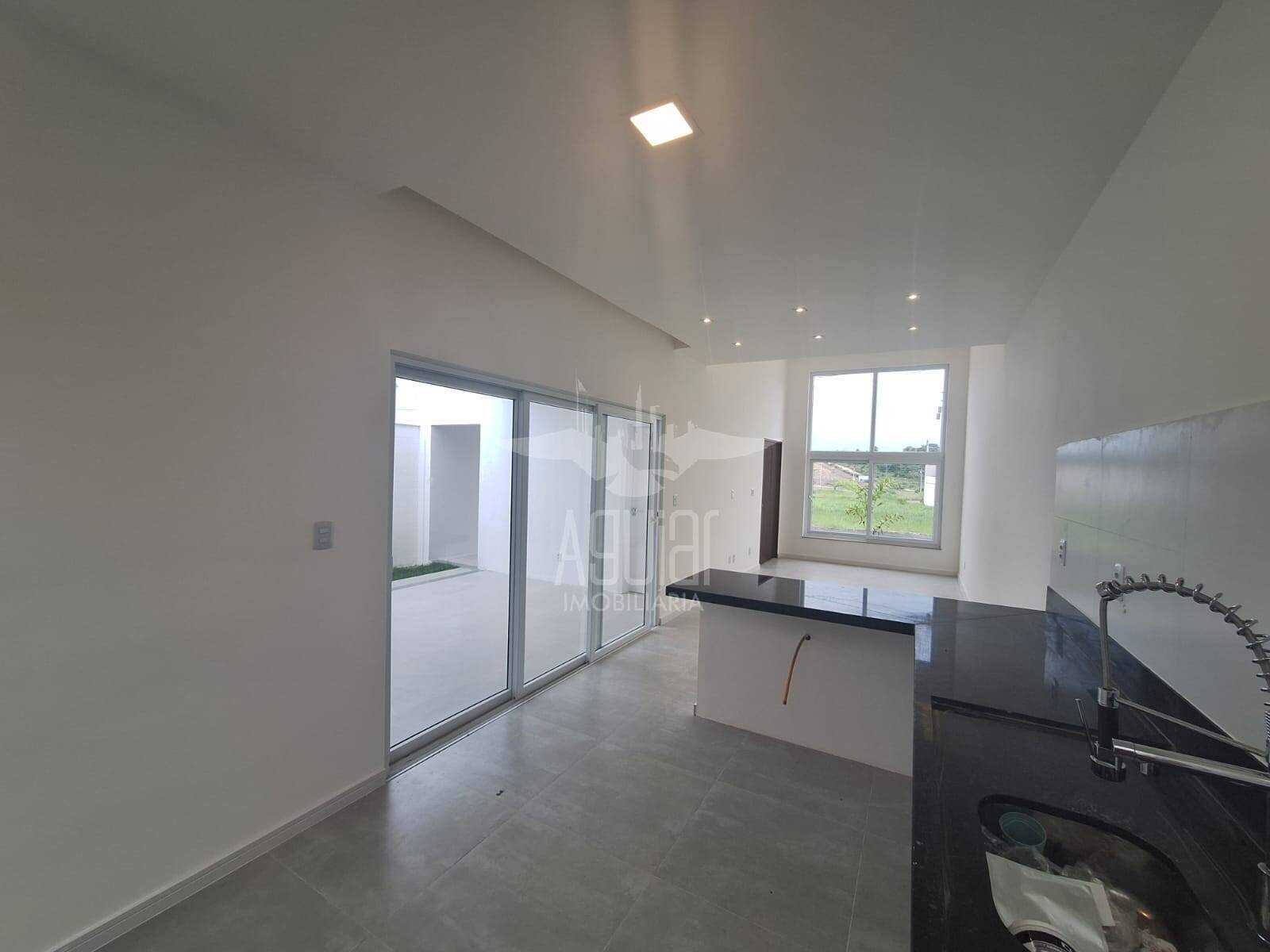 Casa à venda com 3 quartos, 132m² - Foto 9