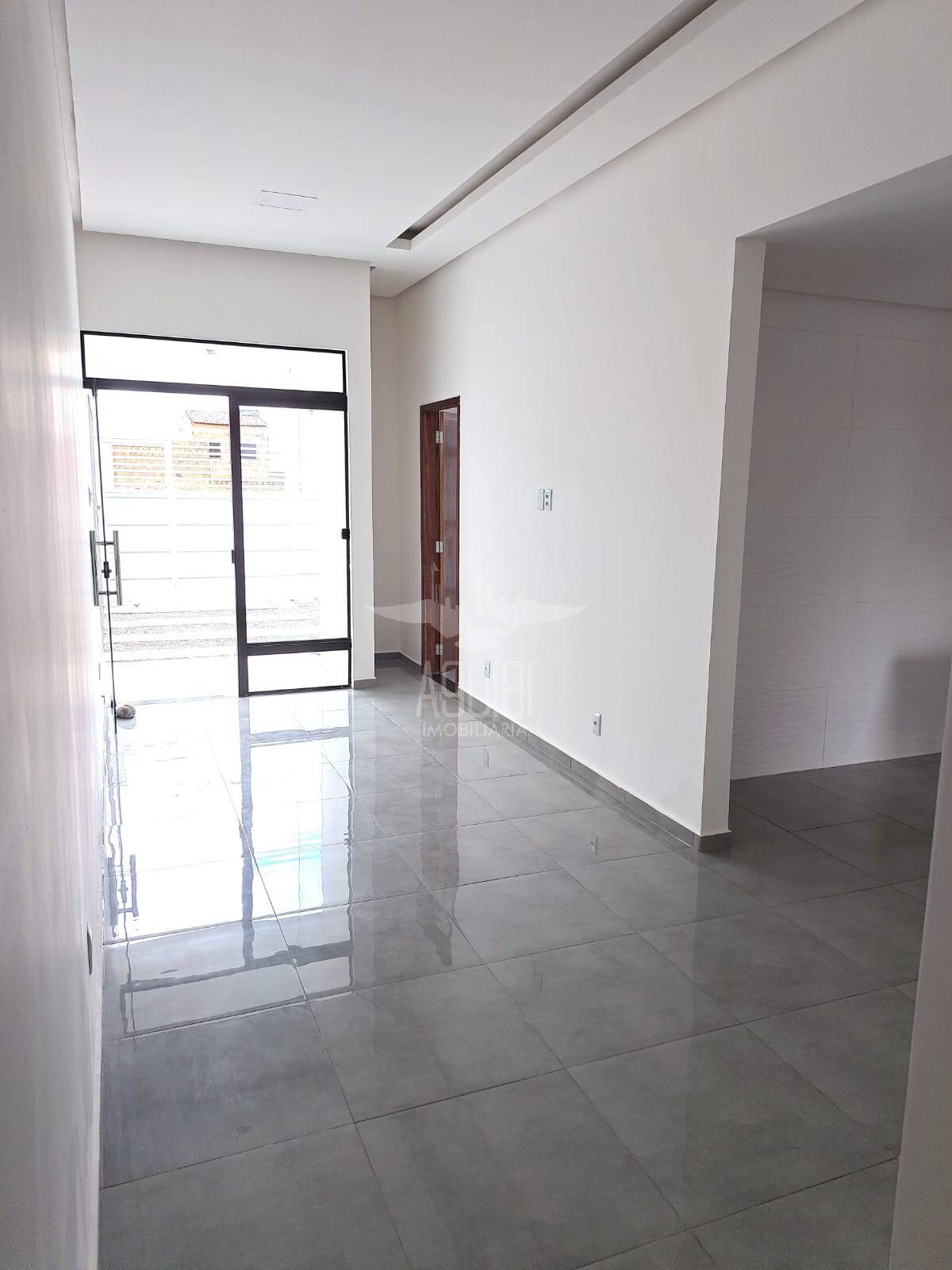 Casa à venda com 3 quartos, 125m² - Foto 4