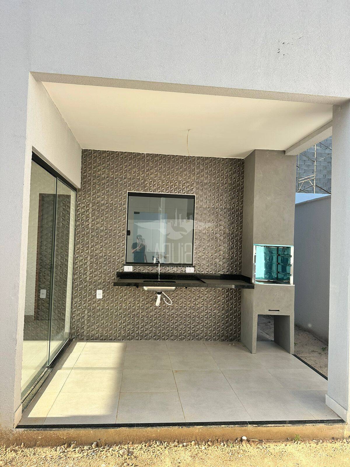 Casa à venda com 3 quartos, 97m² - Foto 5