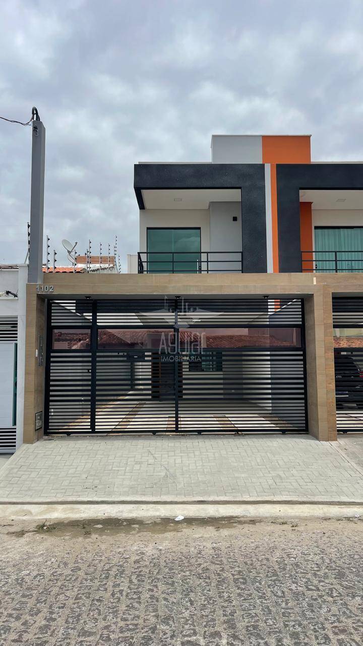 Casa à venda com 3 quartos, 132m² - Foto 2