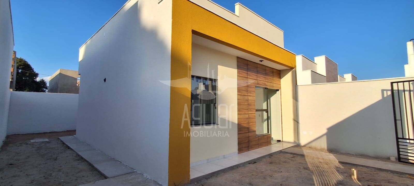 Casa à venda com 2 quartos, 52m² - Foto 4