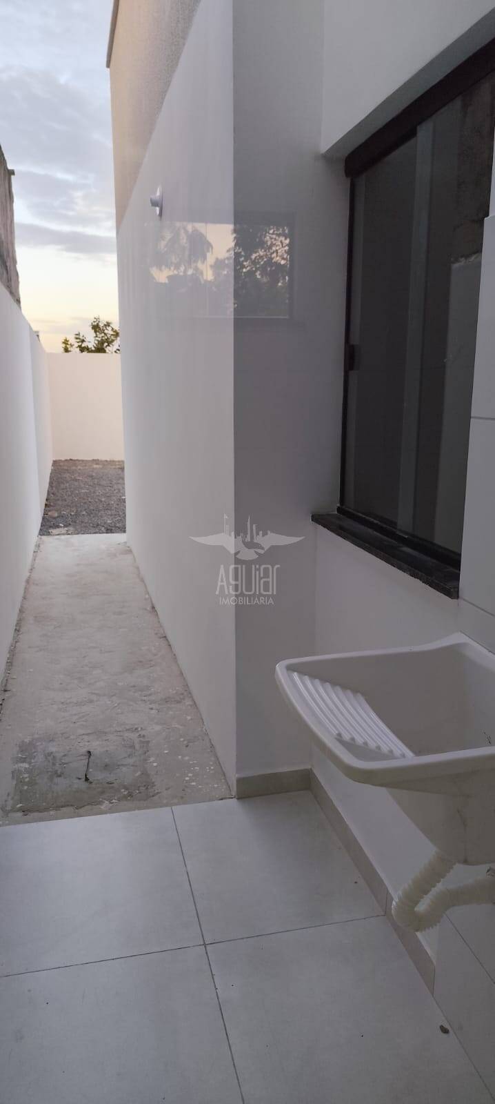 Casa à venda com 2 quartos, 150m² - Foto 10