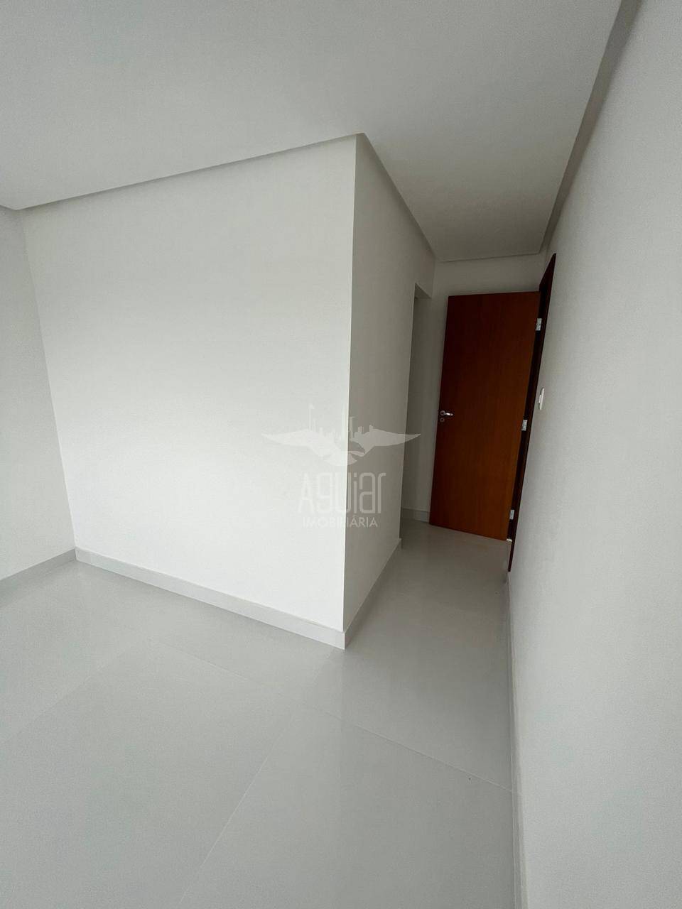 Casa à venda com 3 quartos, 172m² - Foto 14