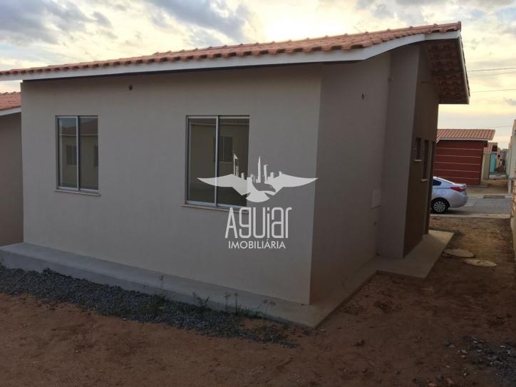 Casa à venda com 2 quartos, 42m² - Foto 3