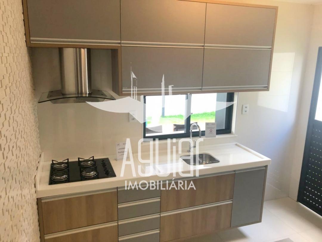 Casa à venda com 3 quartos, 93m² - Foto 17