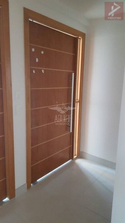 Apartamento à venda com 4 quartos, 140m² - Foto 17