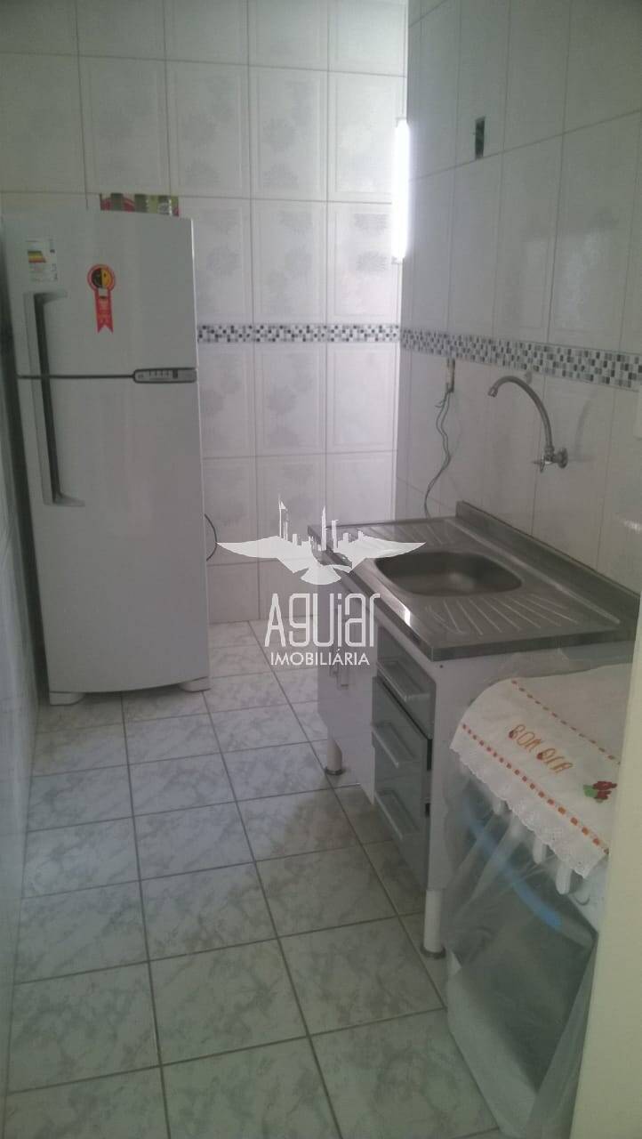 Apartamento à venda com 2 quartos, 43m² - Foto 12