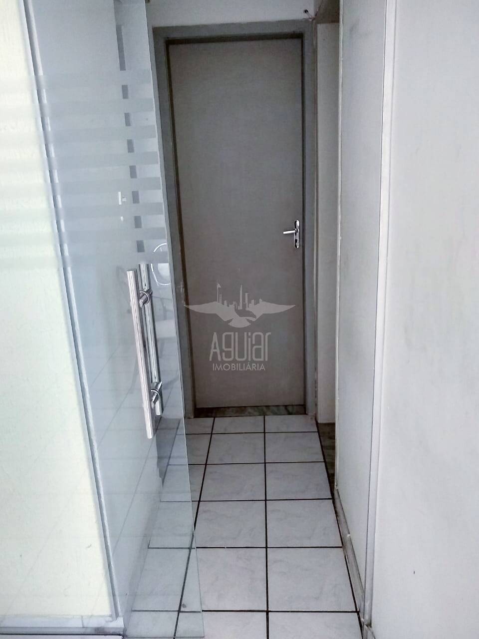 Apartamento para alugar com 3 quartos, 69m² - Foto 4